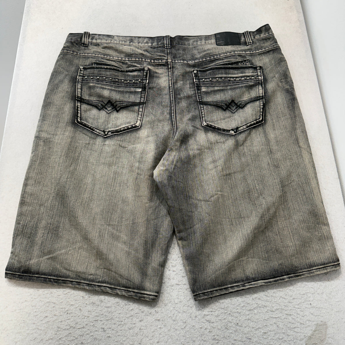 GS-115 Grey Acid Wash Denim Shorts Size 50 photo 2