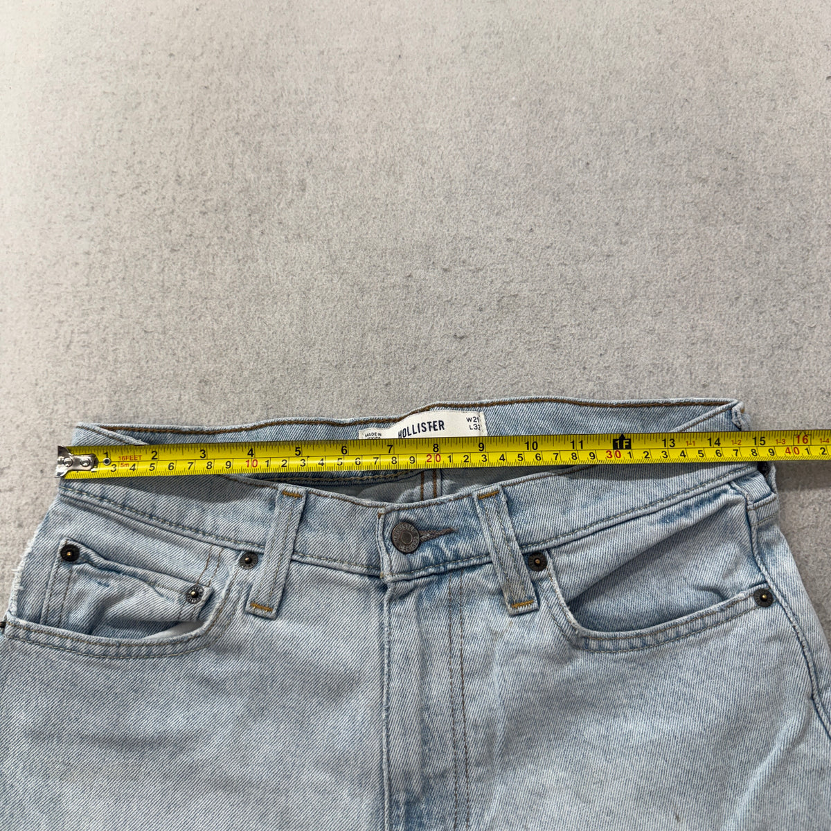 Hollister Baggy Jeans Light Wash Blue Denim Wide Leg Relaxed High Rise Size 29x32 photo 4