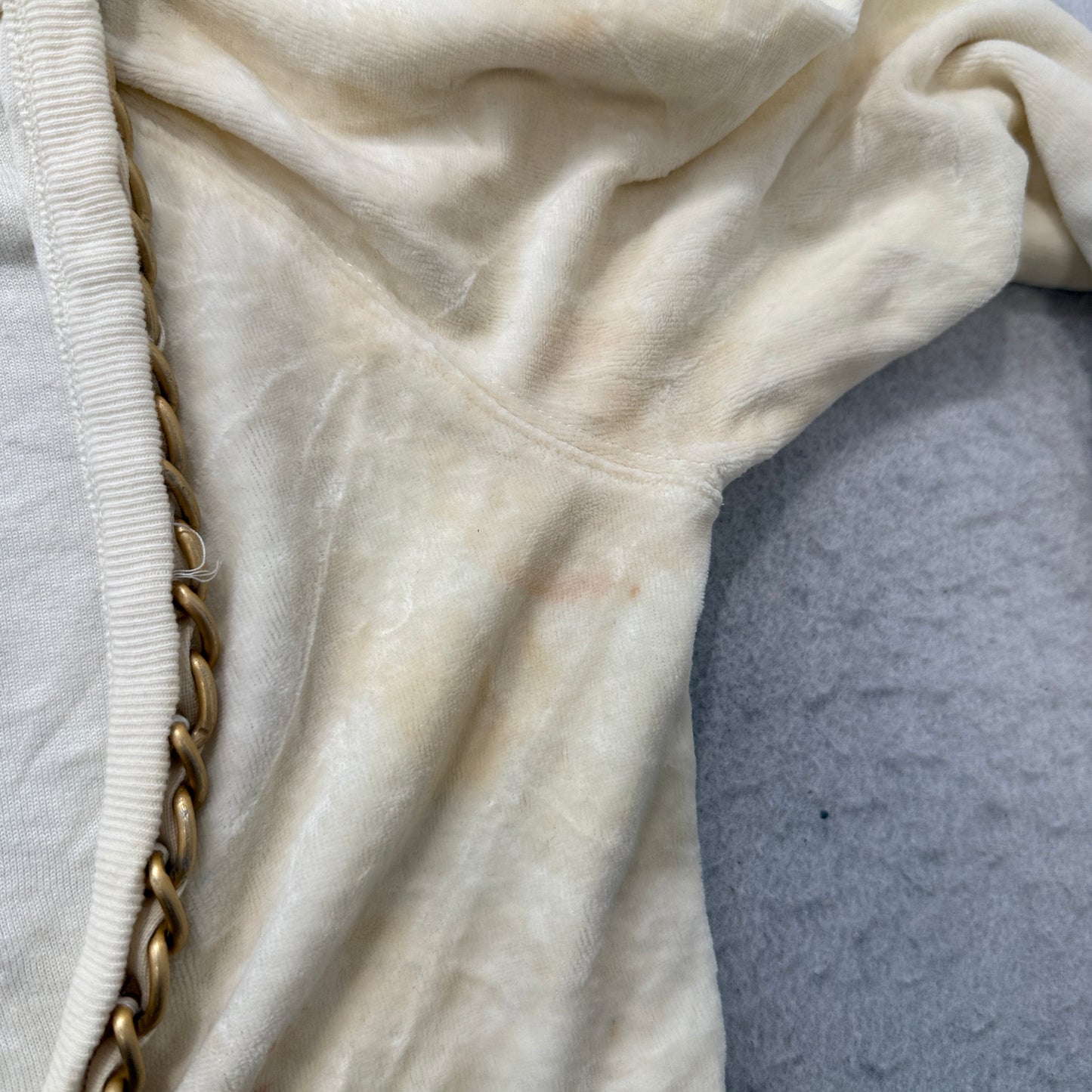 Juicy Couture Women's Cream Velour Zip-Up Hoodie Pockets Gold Chain Trim Size P