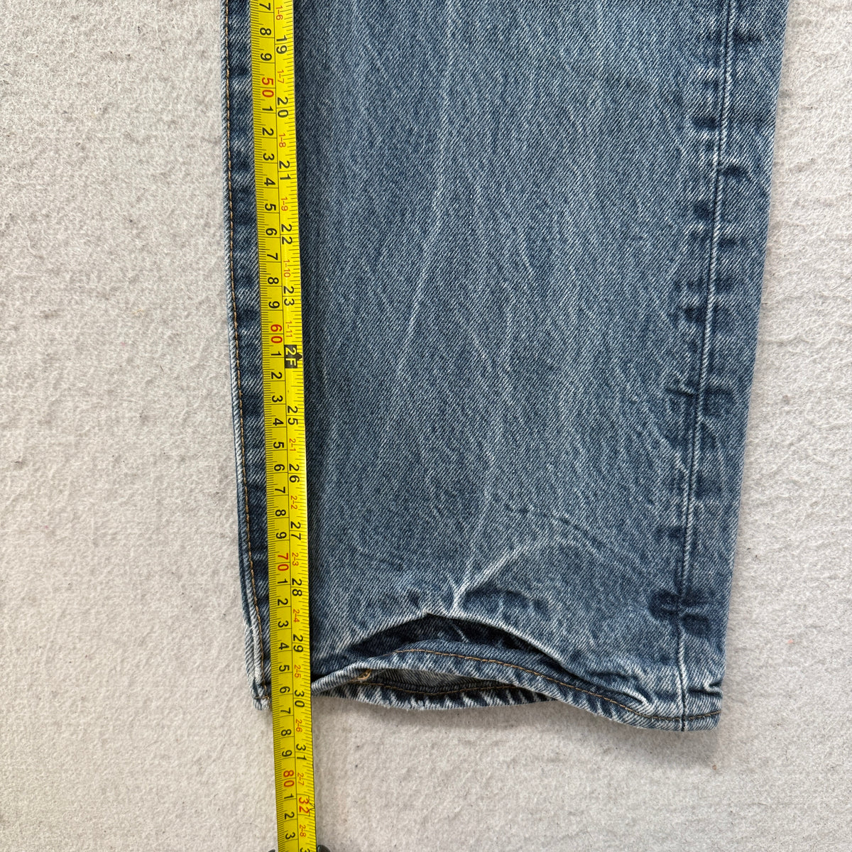 Levis 501 Medium Wash Button Fly Jeans Size 38x34 photo 6