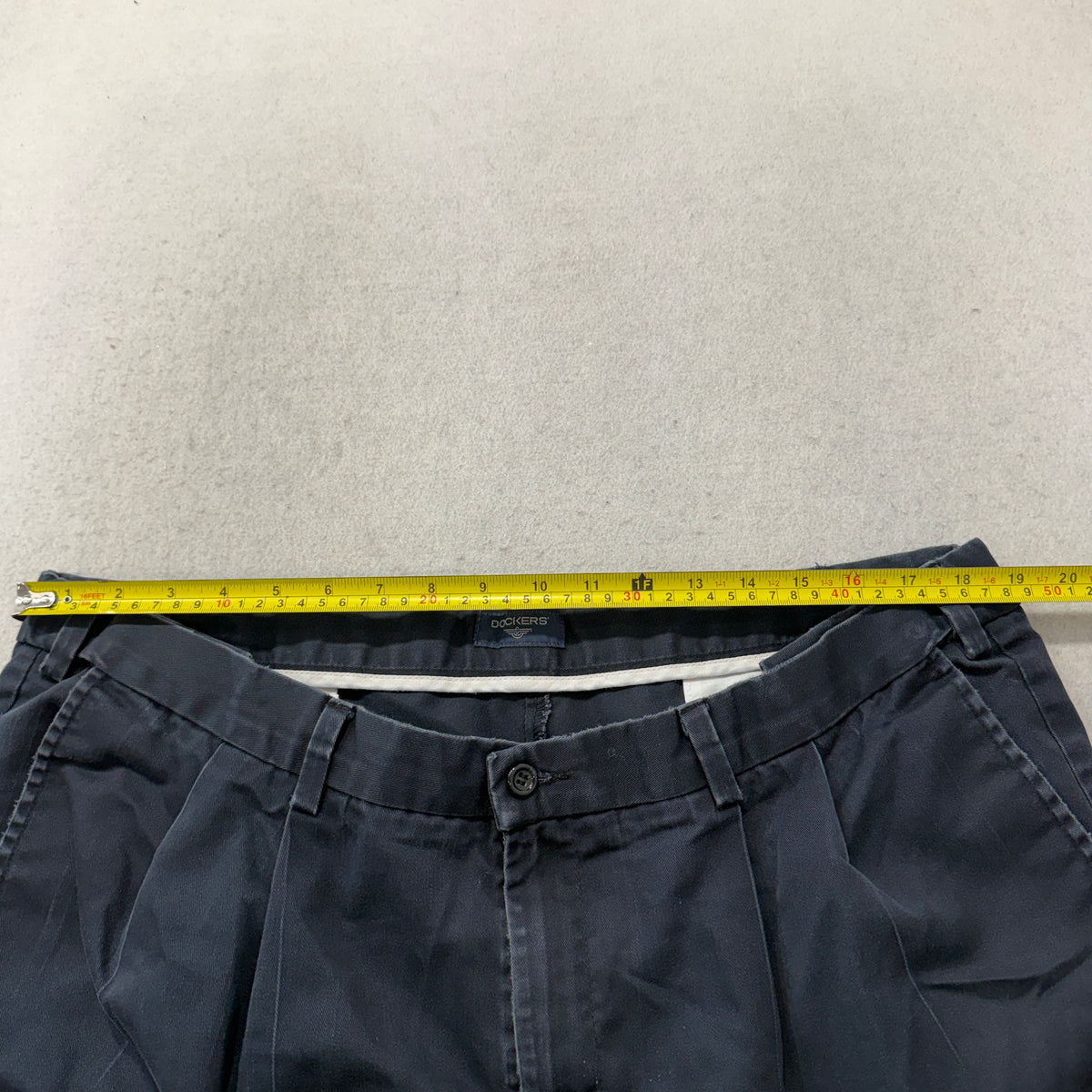 Dockers Pleated Chino Pants Men's Navy Blue Cotton Classic Fit Size 40x32 photo 5