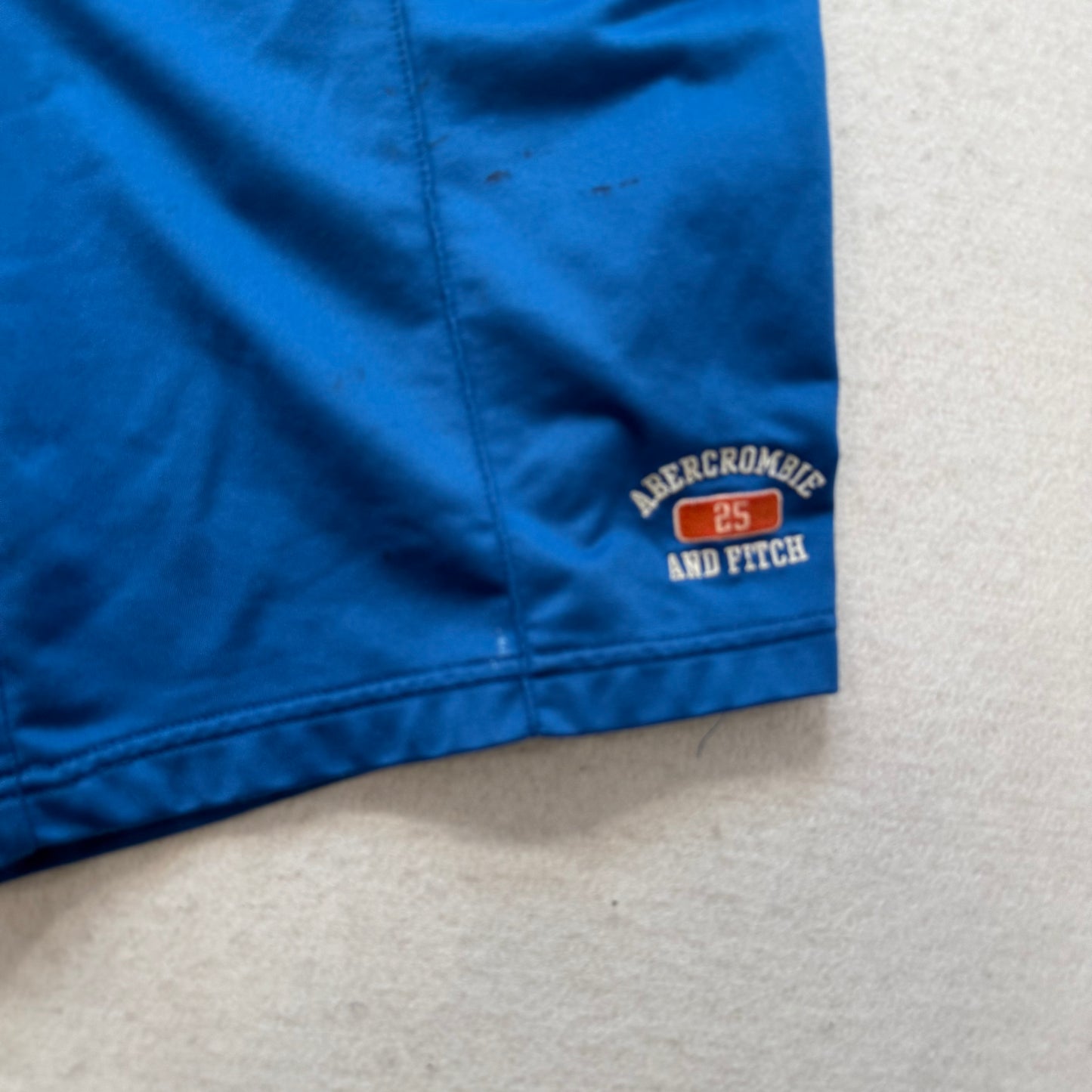 Abercrombie & Fitch Men's Royal Blue Athletic Shorts Zip Pockets Logo Size M