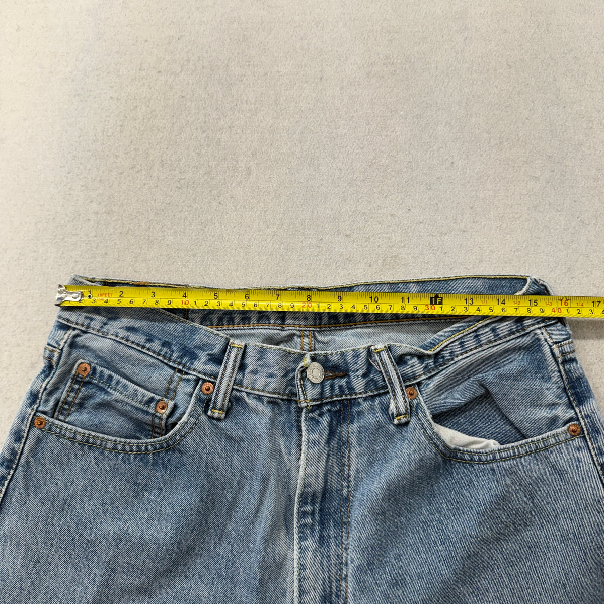 Levis 550 Relaxed Fit Jeans Size 34x30 photo 5
