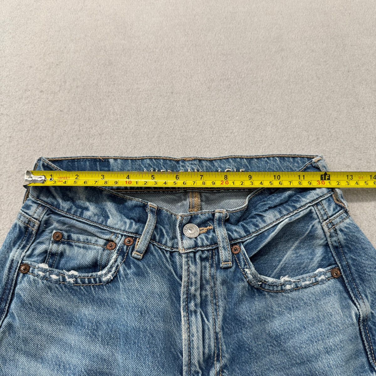 American Eagle Women's Blue Denim Wide Leg Jeans Distressed Hem Jeans Size 00