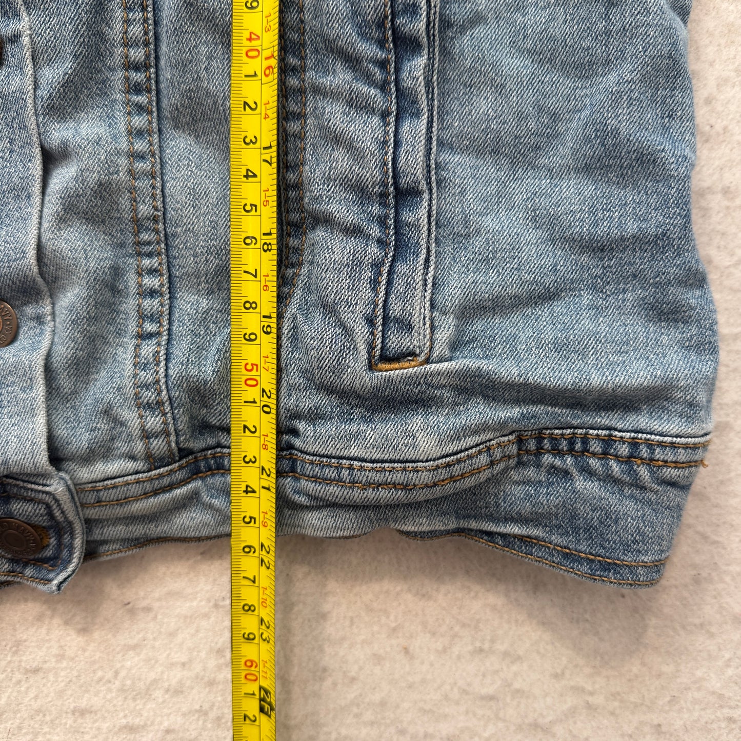 Old Navy Womens Blue Denim Trucker Jacket Light Wash Button-Up Pockets Size L