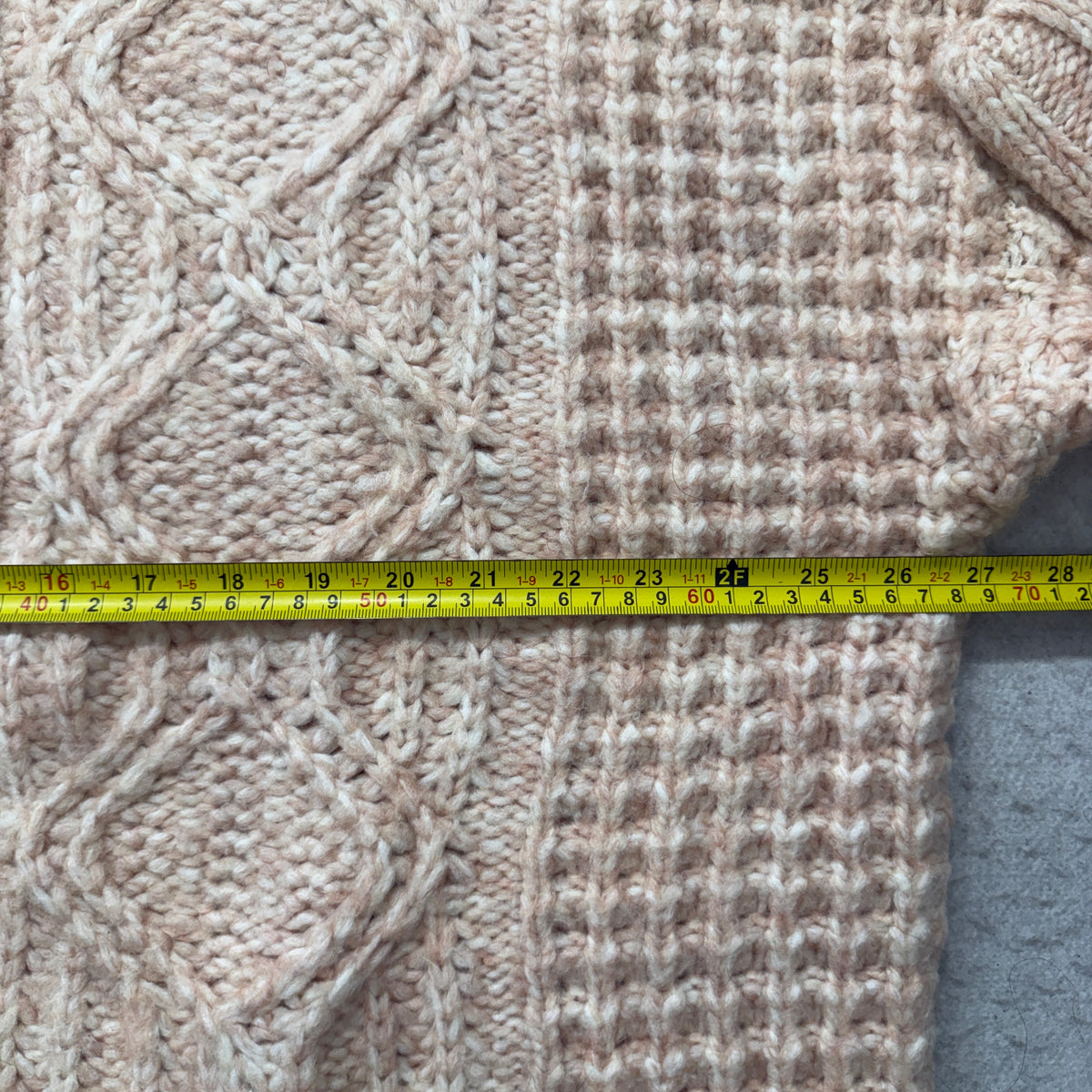 American Eagle Pink Chunky Cable Knit Henley Sweater Size XXL photo 4