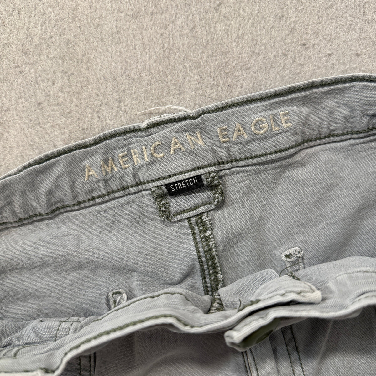 American Eagle Stretch Cargo Pants Light Gray Size L photo 7