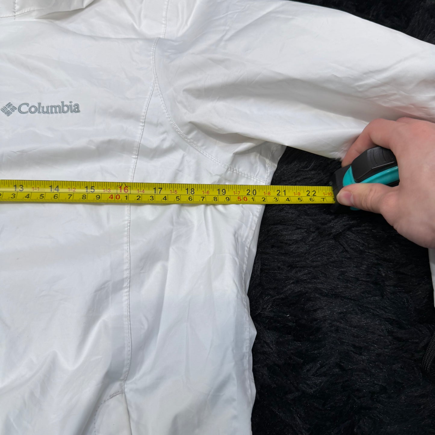 Columbia Women's White Nylon Zip Up Lightweight Windbreaker Jacket Y2K Size S