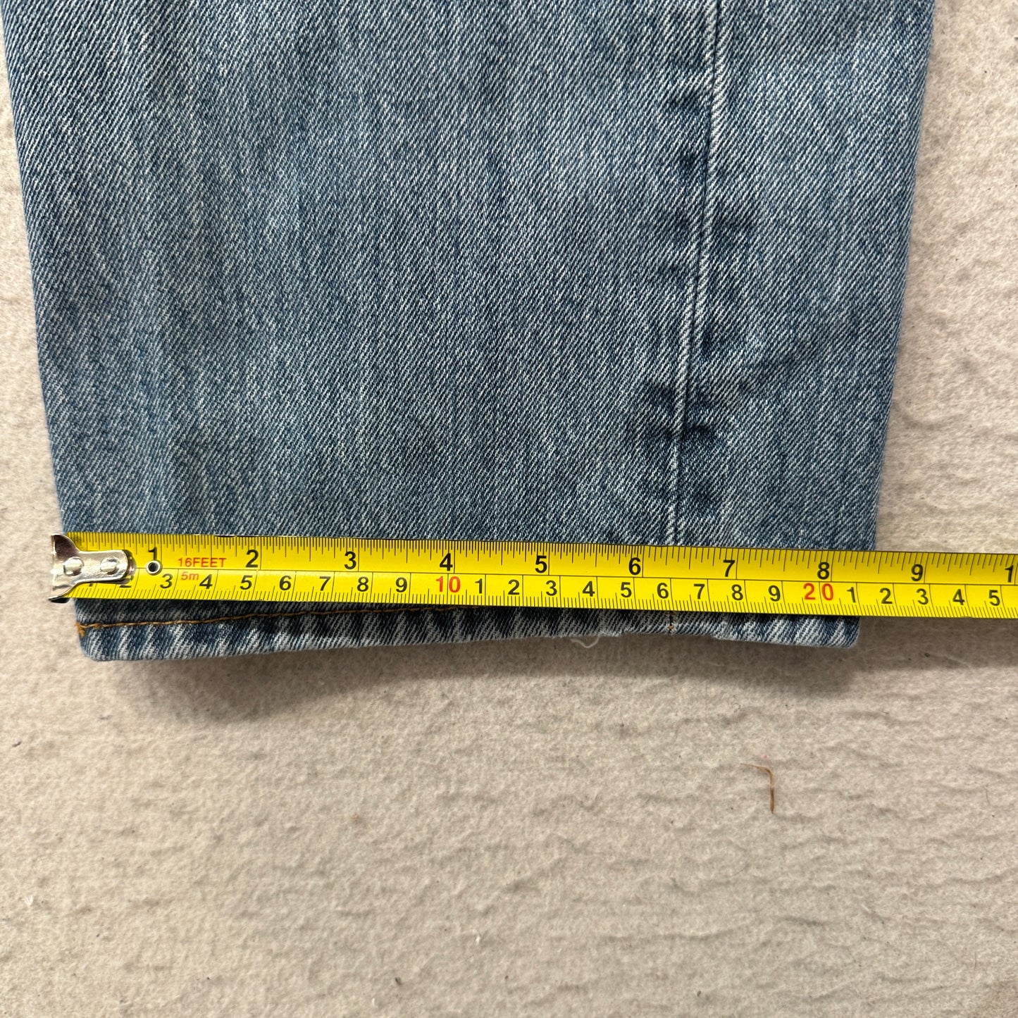 Levi's 501 Men's Blue Denim Jeans Straight Fit Zip-Fly Pockets Size W38xL30