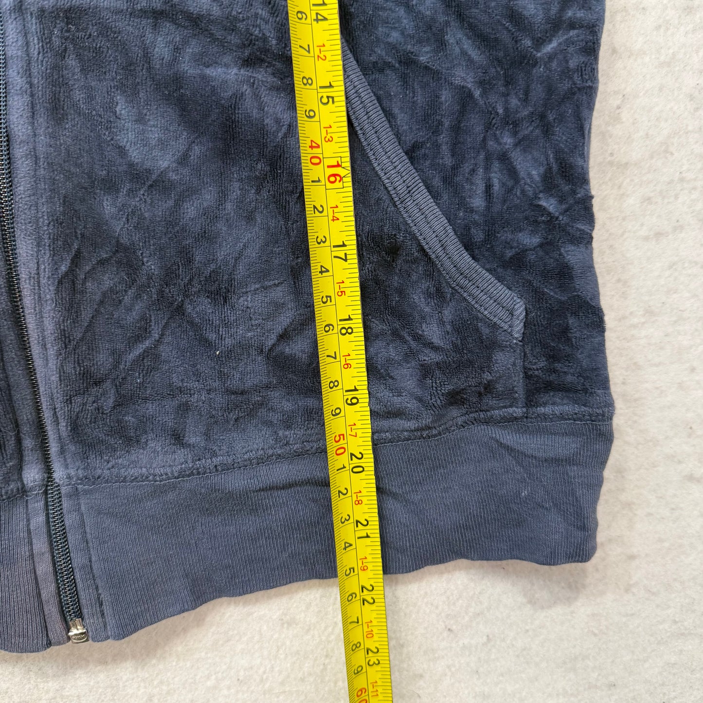 Juicy Couture “Scottie Dogs” Navy Velour Zip Up Hoodie Rhinestones Logo Size M