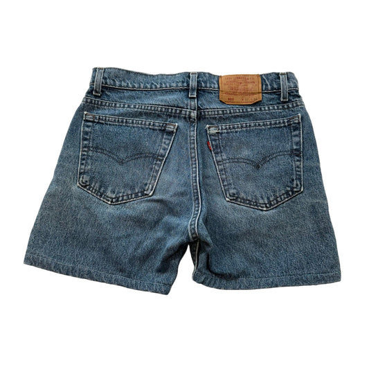 Levi Strauss & Co. 505 Women's Light Wash Blue Denim Shorts Streetwear Size 32