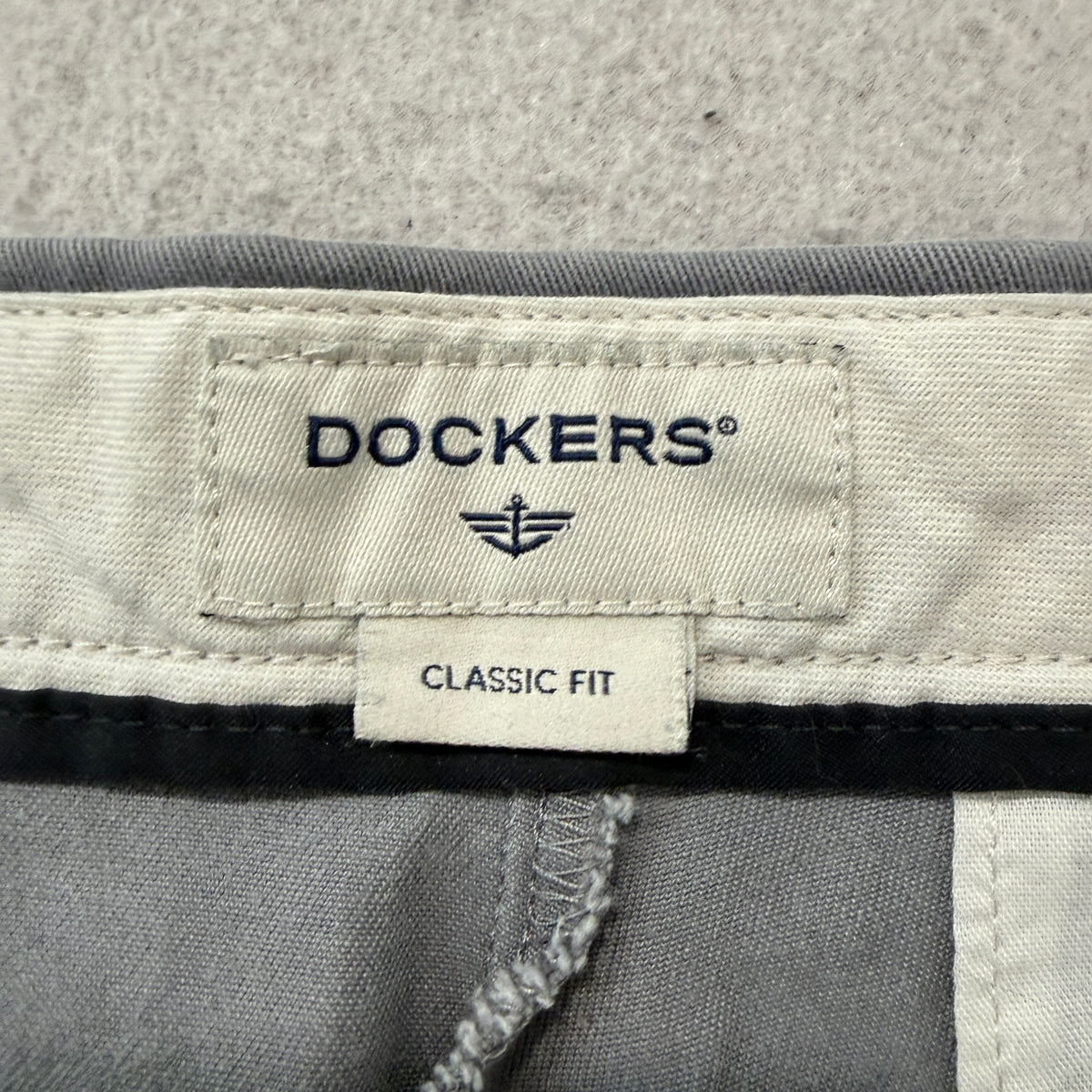 Dockers Classic Fit Grey Chino Pants Size 33x32 photo 3