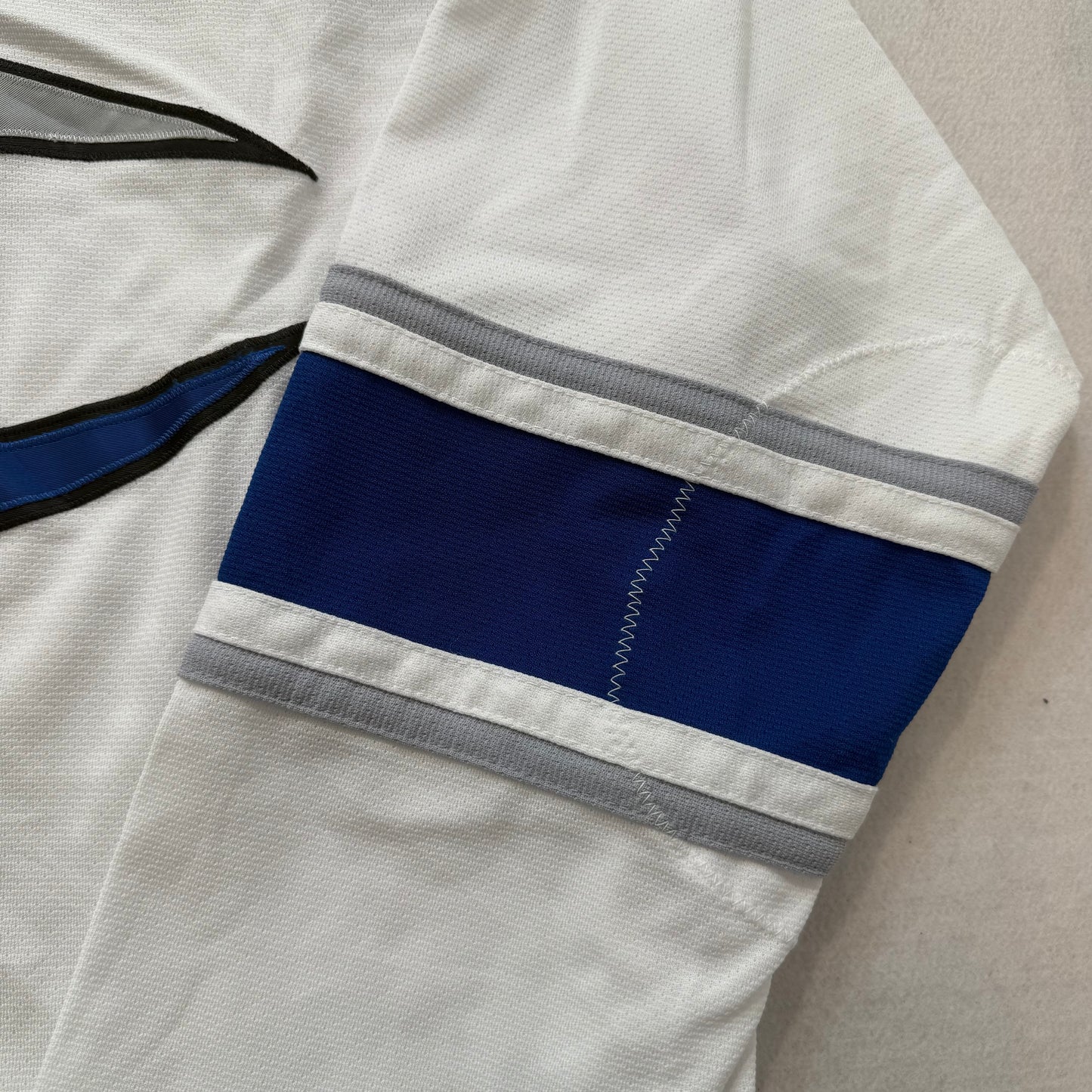 Athletic Knit Men's White Blue Striped Polyester Mesh Hockey Jersey Logo Size L