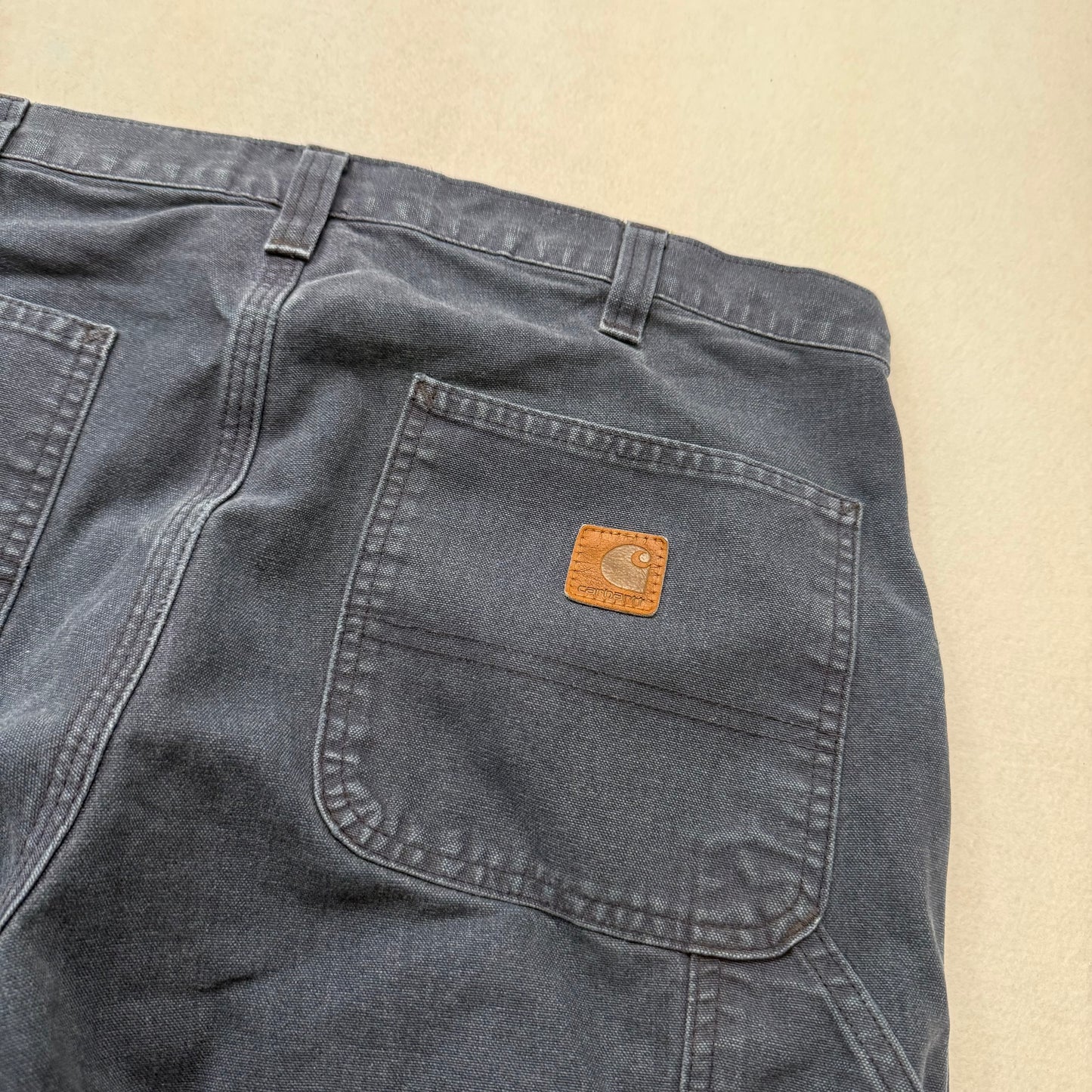 Carhartt Men's Black Washed Cargo Work Pants Dungaree Fit Mid-Rise Size 34 x 28