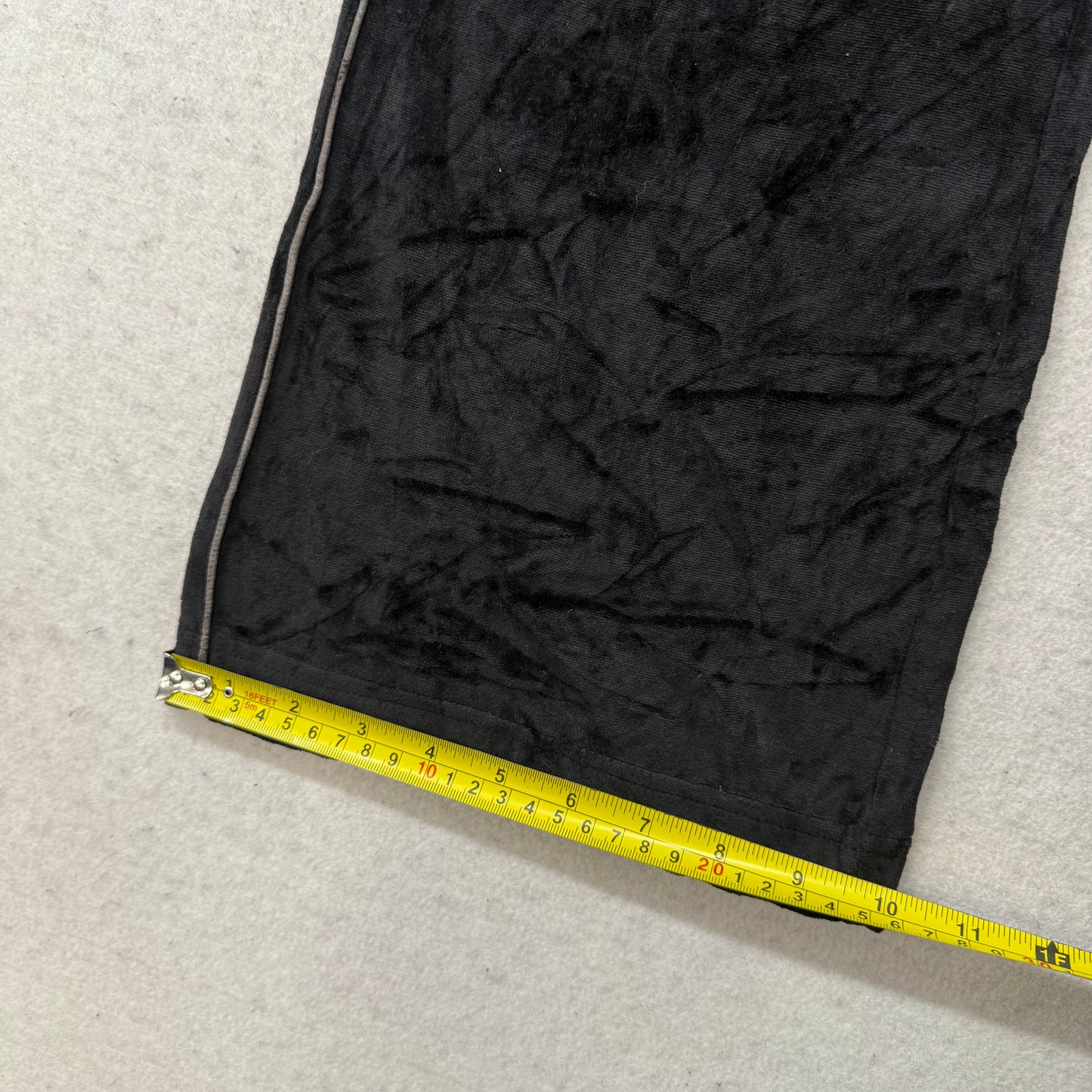 Fila Women's Black Velour Yoga Flared Track Pant Low Rise Athleisure Logo Size M