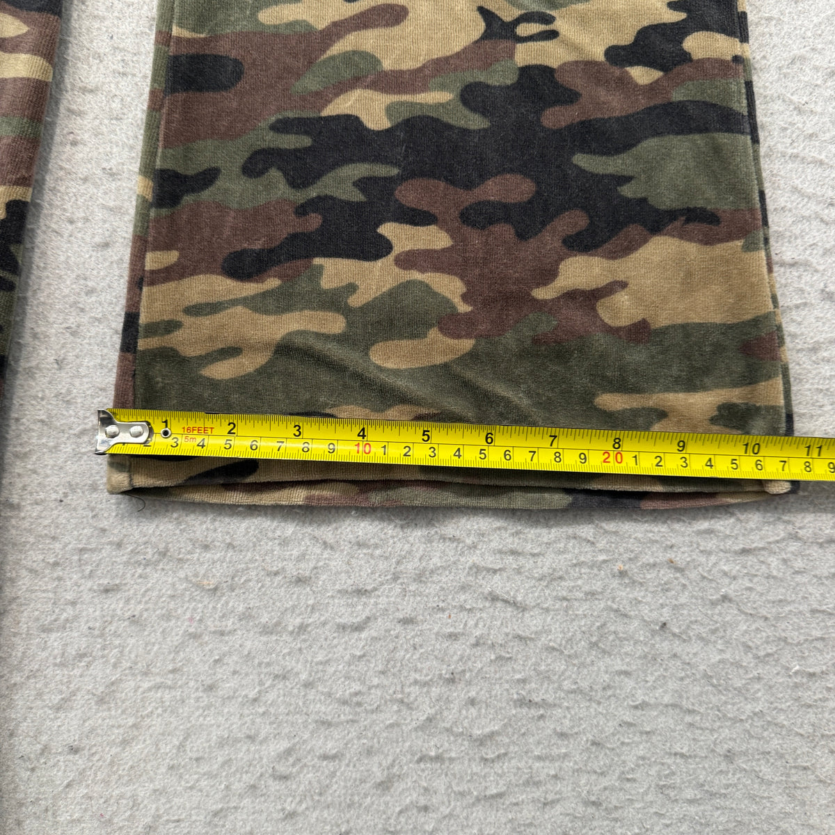 Vintage Juicy Couture Women's Camo Print Velour Flared Leg Track Pants Y2K Size S