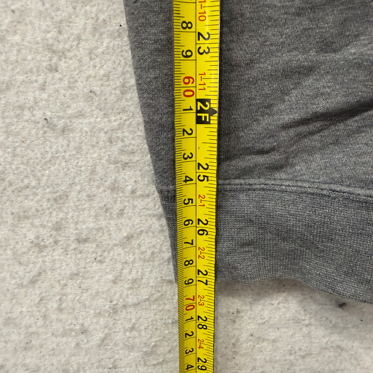 Nike Men Grey Knit Sweatpants Drawstring Pockets Tapered Leg Classic Logo Size S
