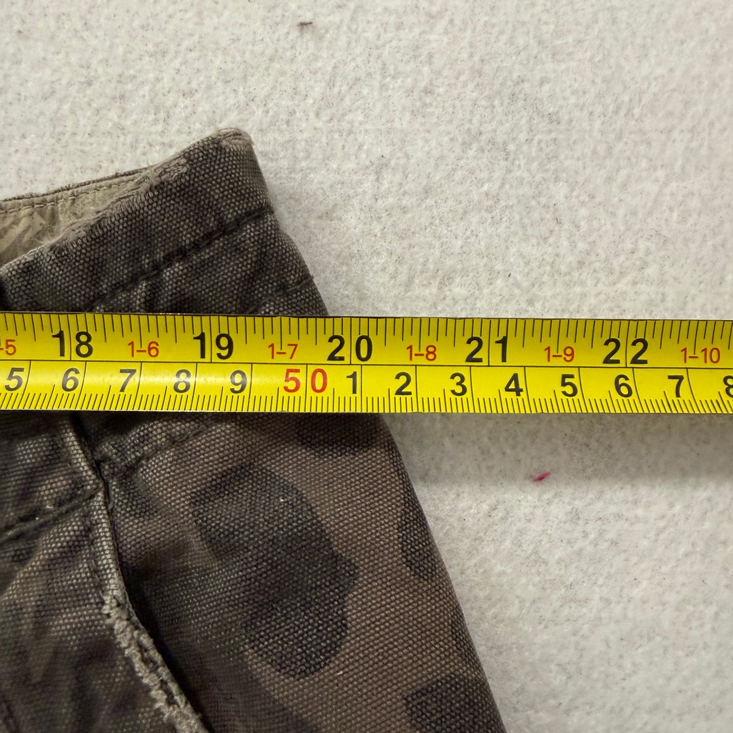 . Waist = 33