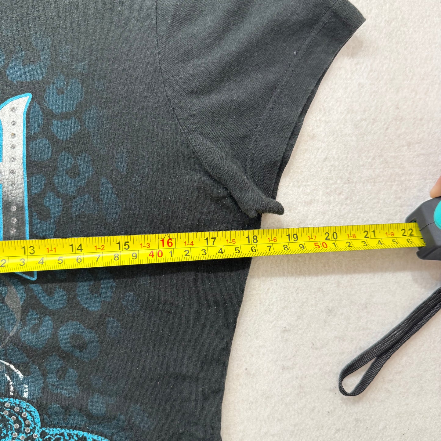 Vintage Womens Black "Faith" Cross Graphic T-Shirt Grunge Rhinestone Tee Size XL