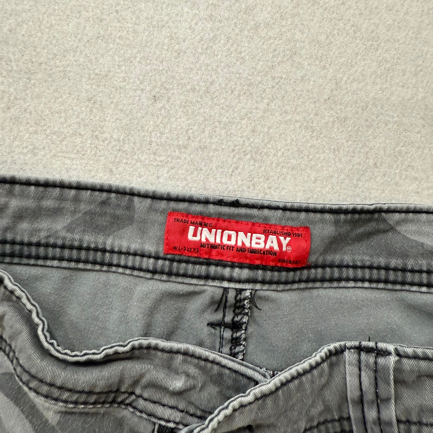 Unionbay Montego Men's Grey Camouflage Cotton Relaxed Fit Cargo Shorts Size 36