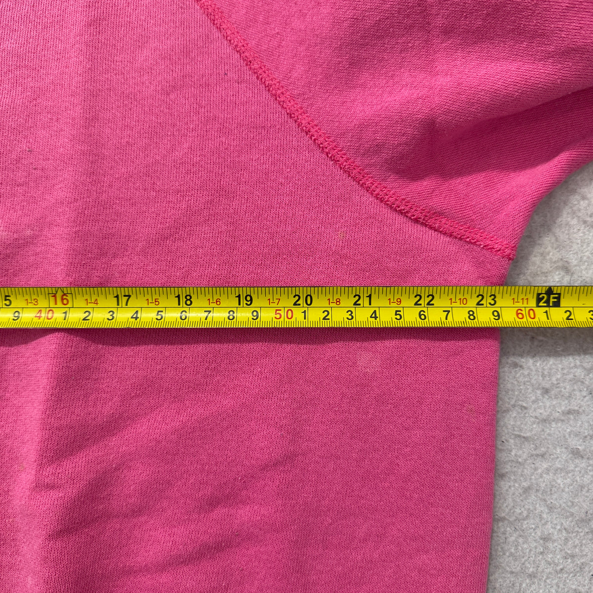 Bassett-Walker Vintage Pink Blank Raglan Crewneck Sweatshirt Size XL photo 4