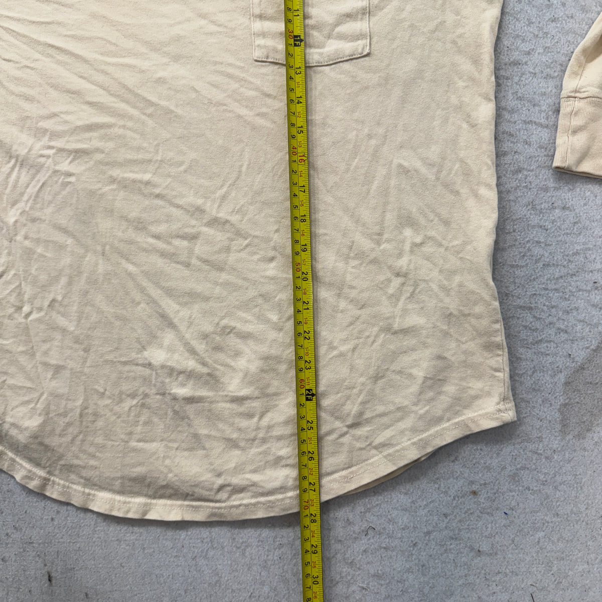 Abercrombie and Fitch cream tee length measurement