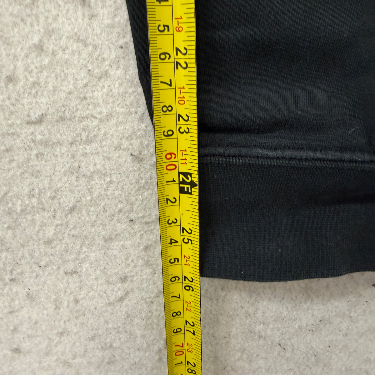 Nike Men's Black Fleece Sweatpants Drawstring Pockets Tapered Leg Logo Size S