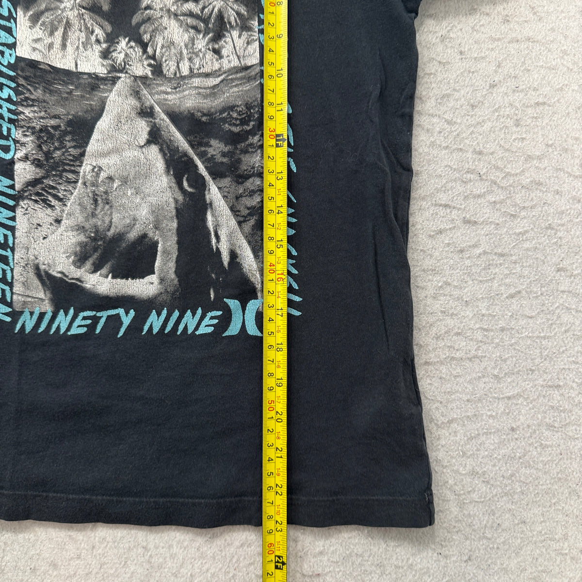 Hurley youth black tee length measurement