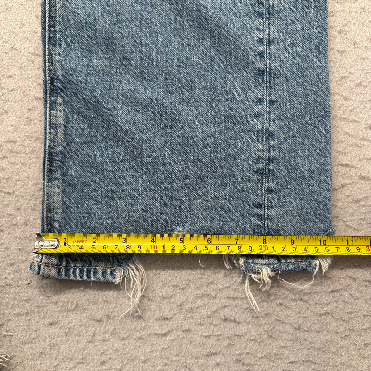 American Eagle Women's Blue Denim Wide Leg Jeans Distressed Hem Jeans Size 00