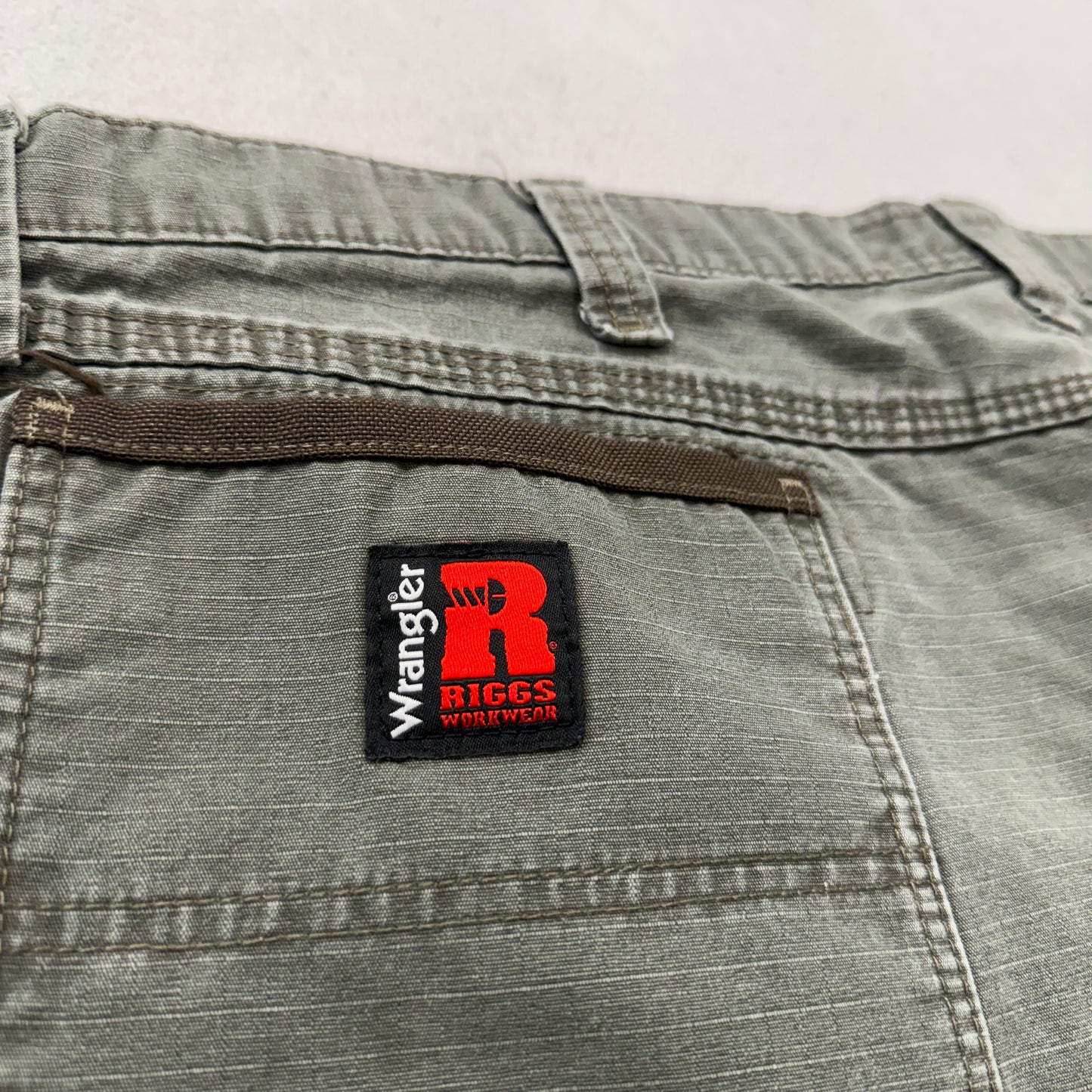 Wrangler Riggs Workwear Men Olive Green Carpenter Pants Pockets Classic Size W42