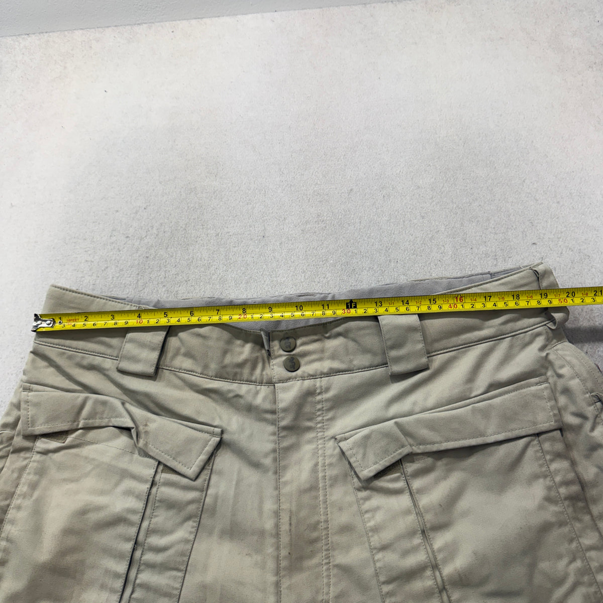 Burton Snowboard Pants Men's Khaki Beige Insulated Cargo Ski Snow Size XL photo 4