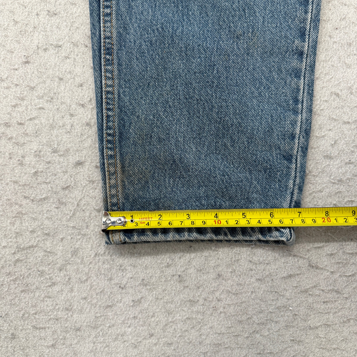 Levis Vintage 550 Relaxed Tapered Jeans Size 12 photo 6