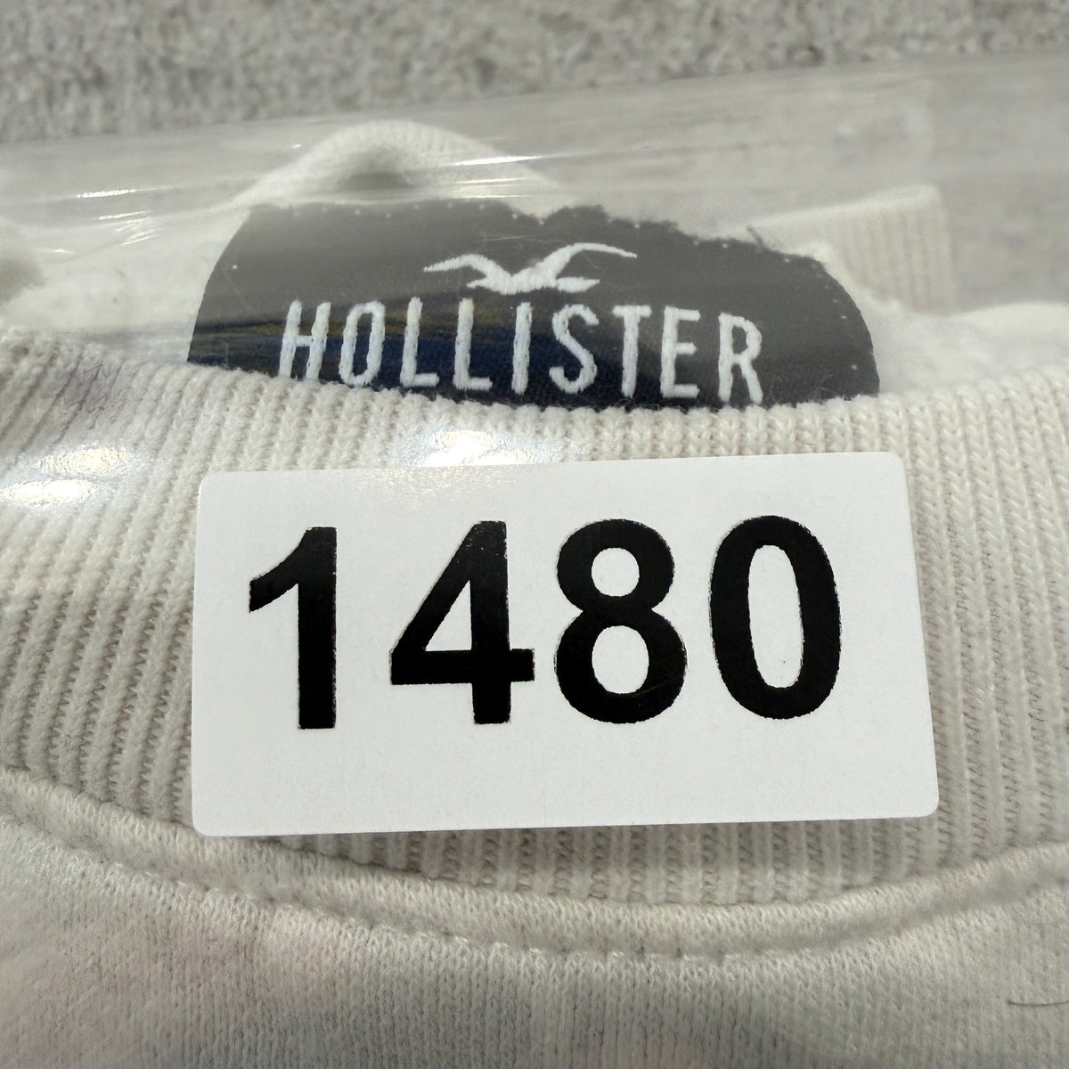 Hollister UCLA Bruins White Boxy Crewneck Sweatshirt Size M photo 6