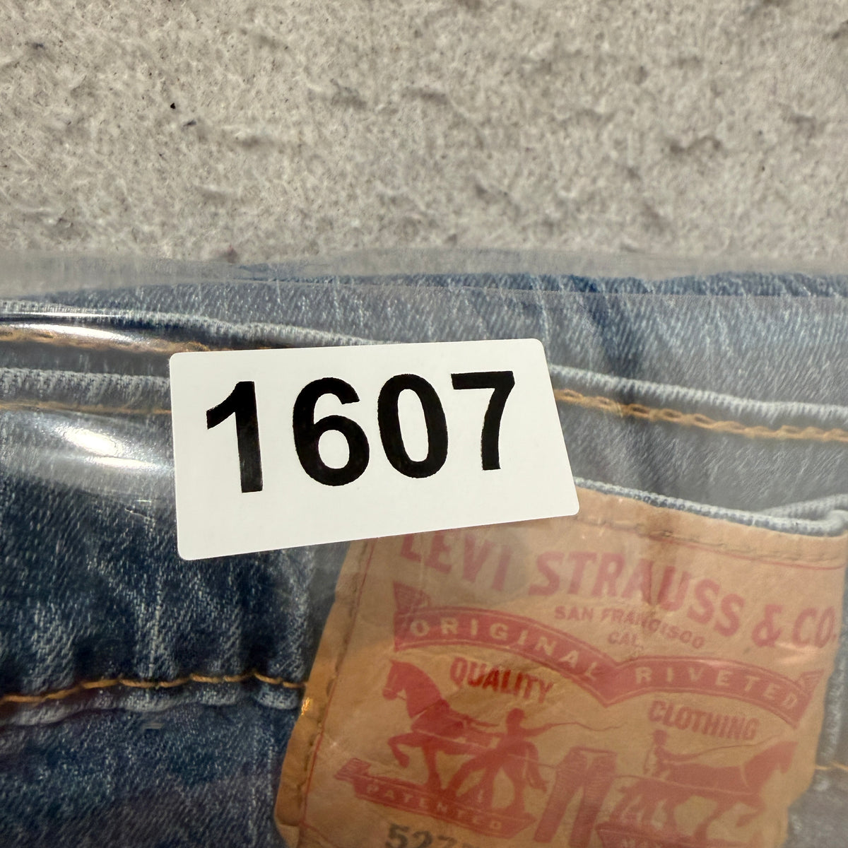 Levis 527 Slim Boot Cut Jeans Light Wash Size 31x30 photo 8