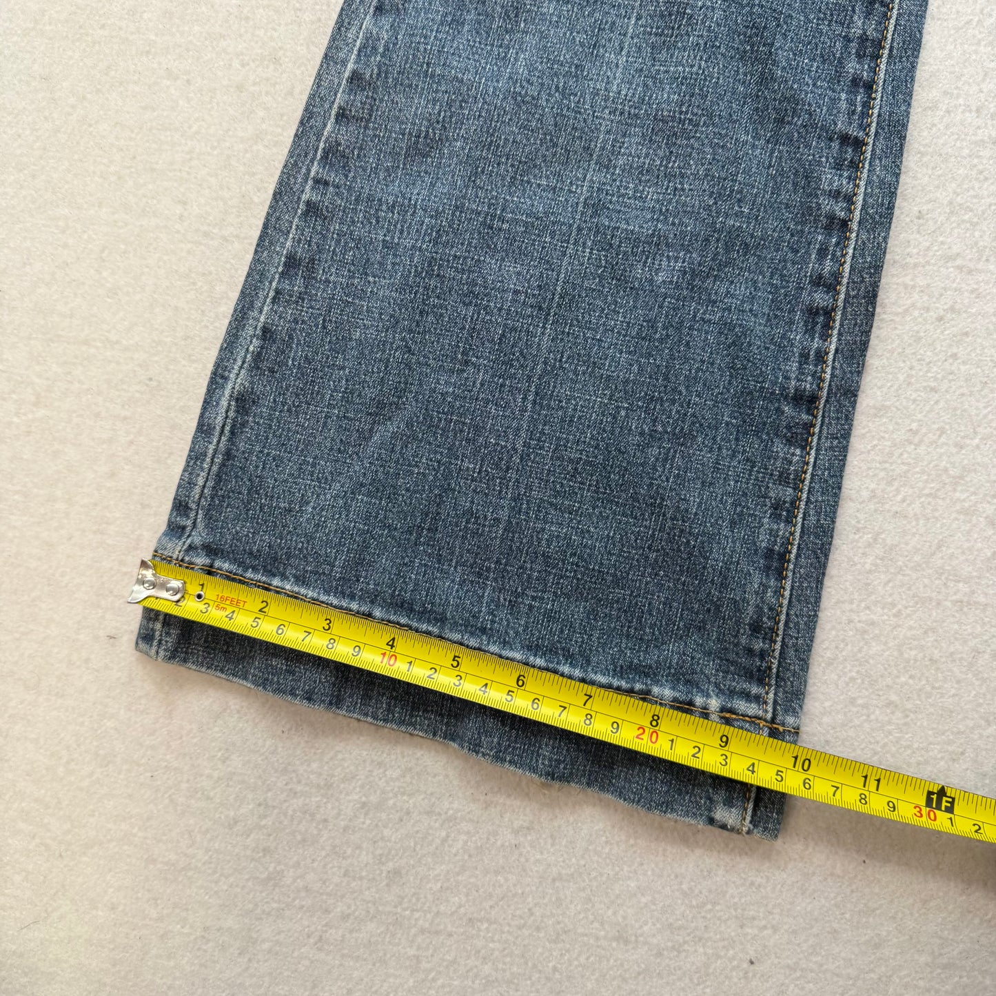 Mossimo Women's Medium Wash Blue Denim Bootcut Jeans Streetwear Preppy Size 6