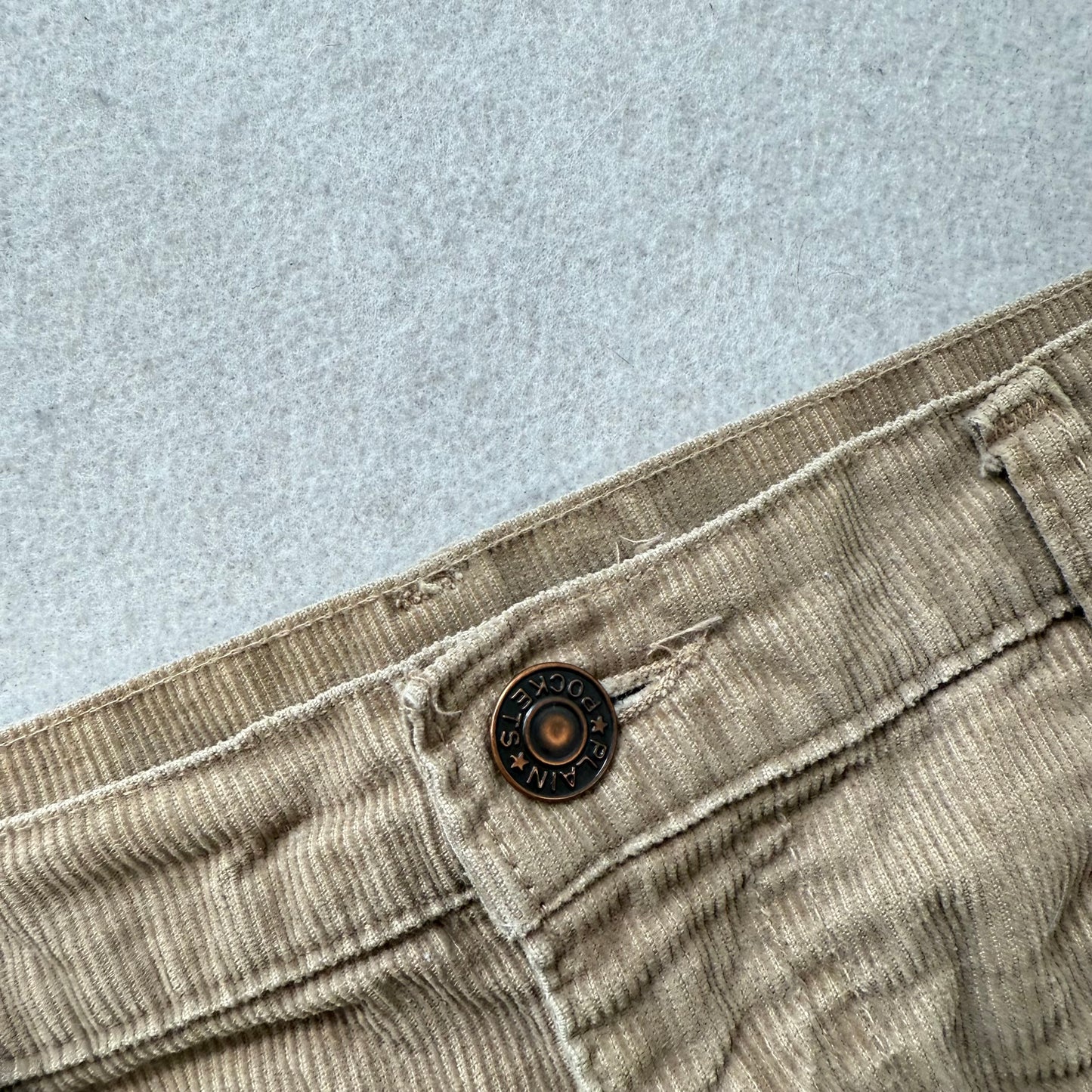 Vintage 1970s Men’s Plain Pockets Tan Corduroy Bootcut Pants Zip-Fly Size 36