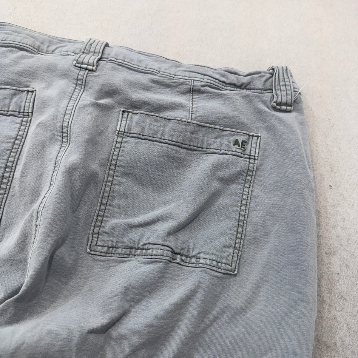 American Eagle Stretch Cargo Pants Light Gray Size L photo 8