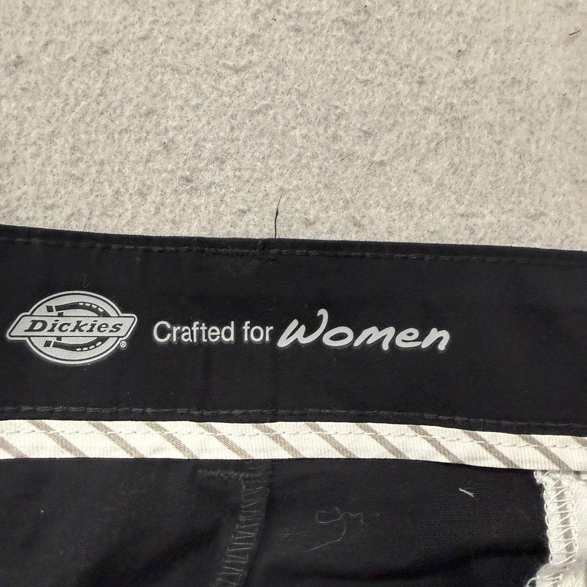 Dickies Womens Black Work Pants NWT Size 18 photo 3