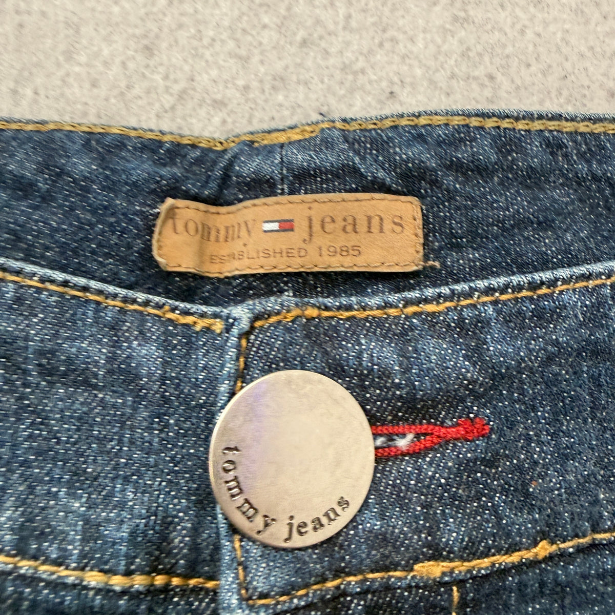 Tommy Jeans Bootcut Jeans Women's Dark Wash Stretch Denim Low Rise Size 11 photo 3
