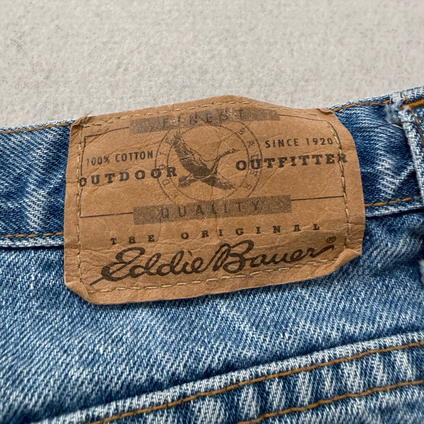 Vintage Eddie Bauer Men's Blue Denim Jeans Loose Fit Outdoor Pockets Size 33x32