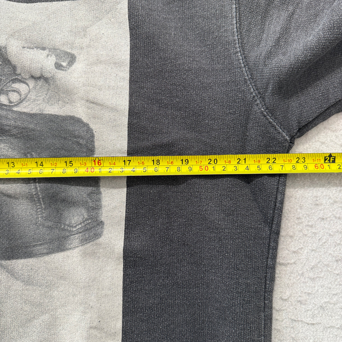 FUN Black Photo Graphic Crewneck Sweatshirt Size M photo 4