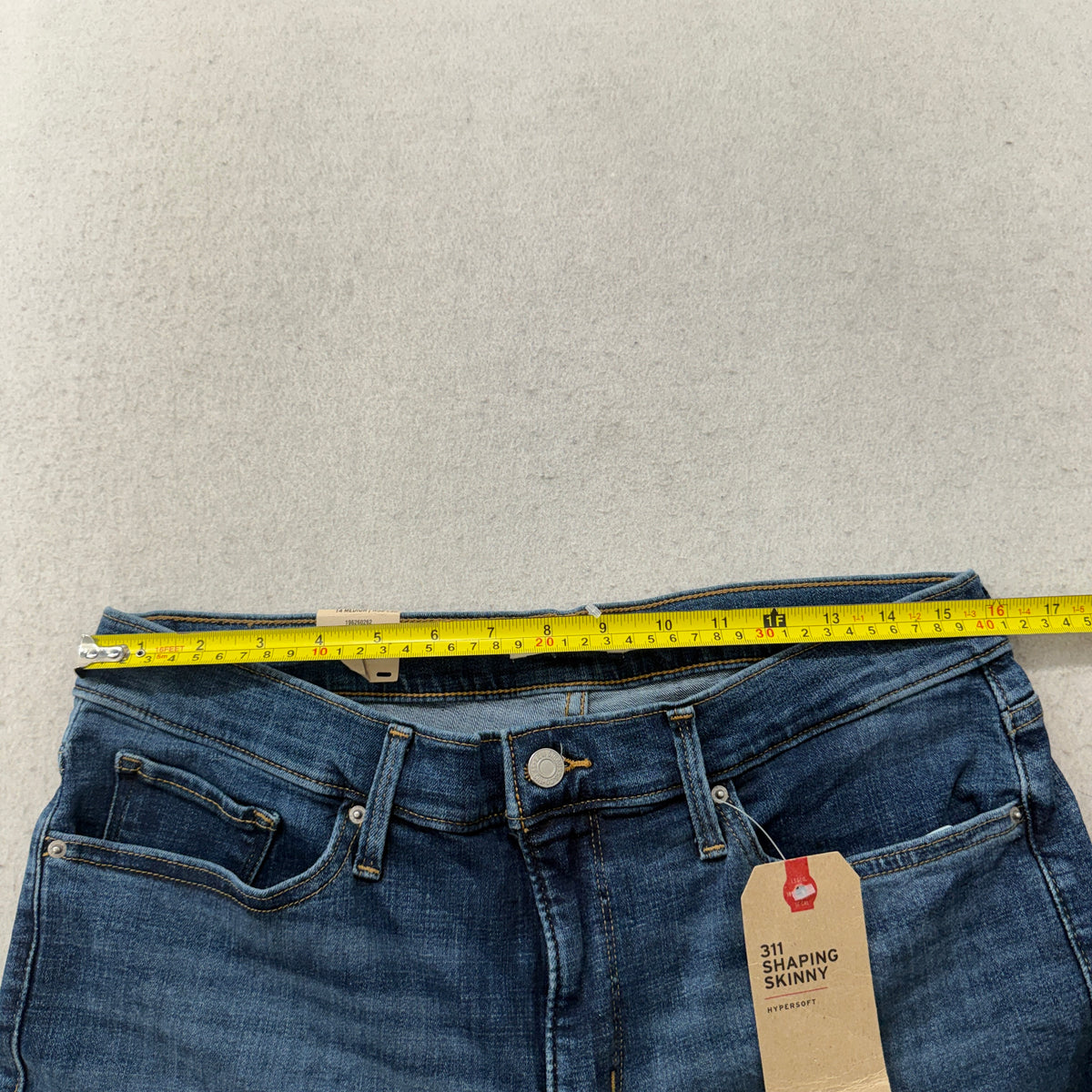 Levis 311 Shaping Skinny Jeans Medium Wash NWT Size 14 photo 4