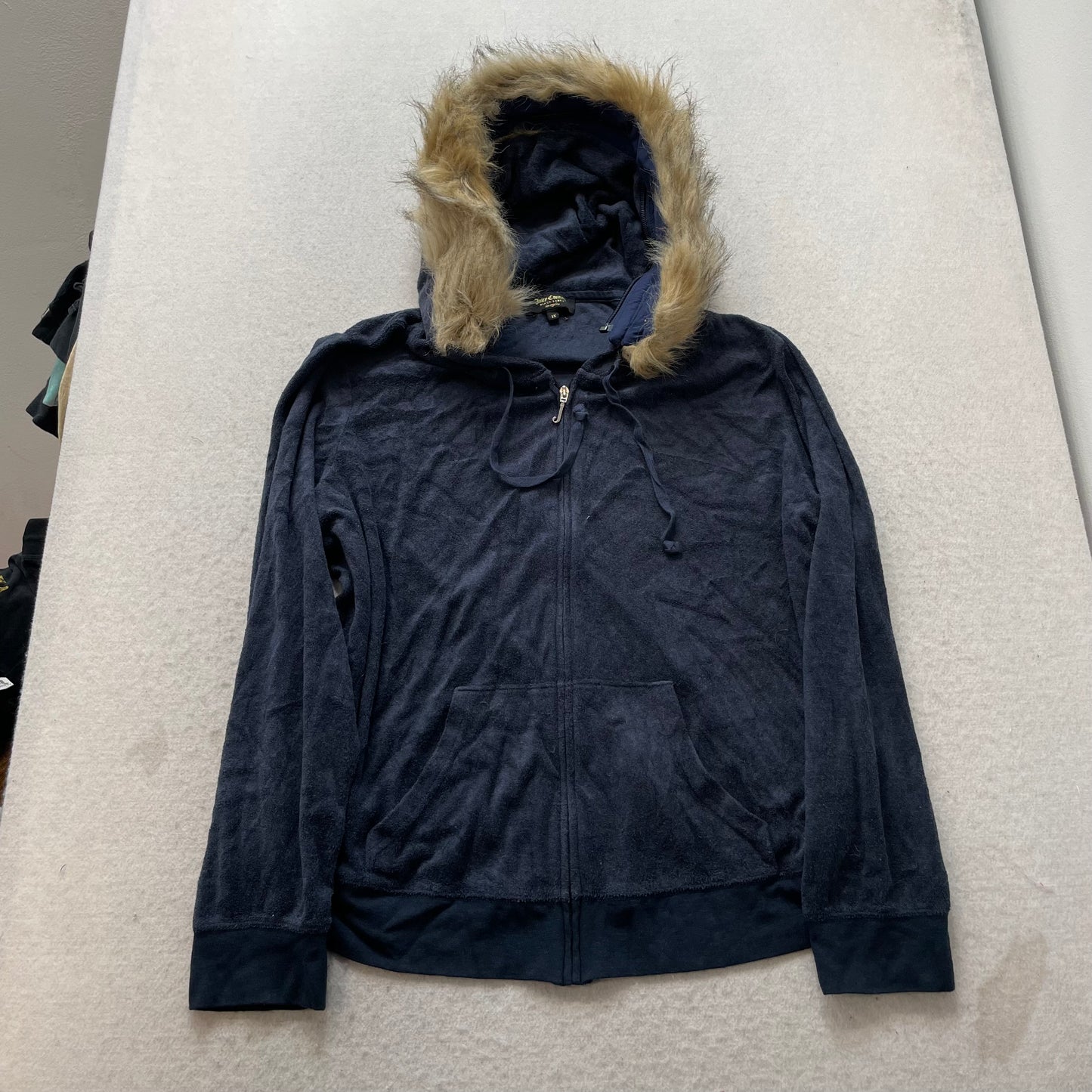 . Terry cloth fur hoodie