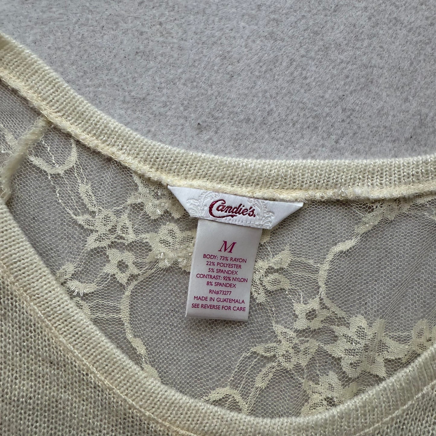 Candie's Women Cream Sheer Lace Pullover Top Long Sleeve High-Low Hemline Size M
