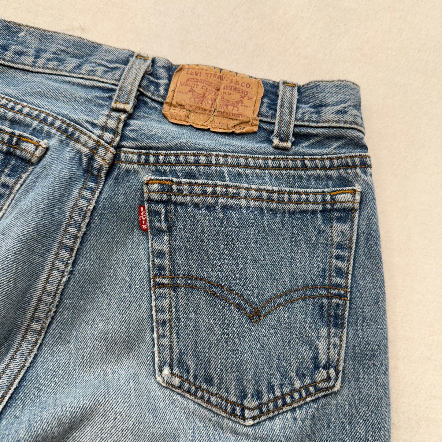 Levi's Student Men's Blue Denim Jeans Pockets Button Fly Made in USA Size 29X30