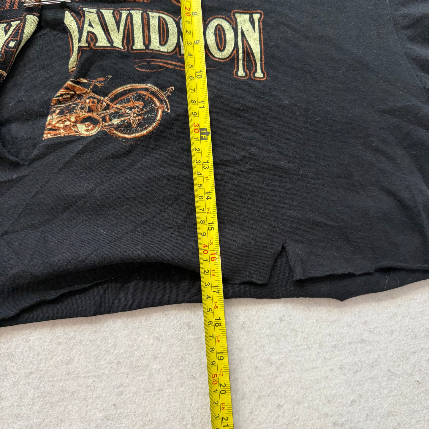 Harley-Davidson Women's Black Custom Cut-Off Cropped T-Shirt Graphic Tee Size L