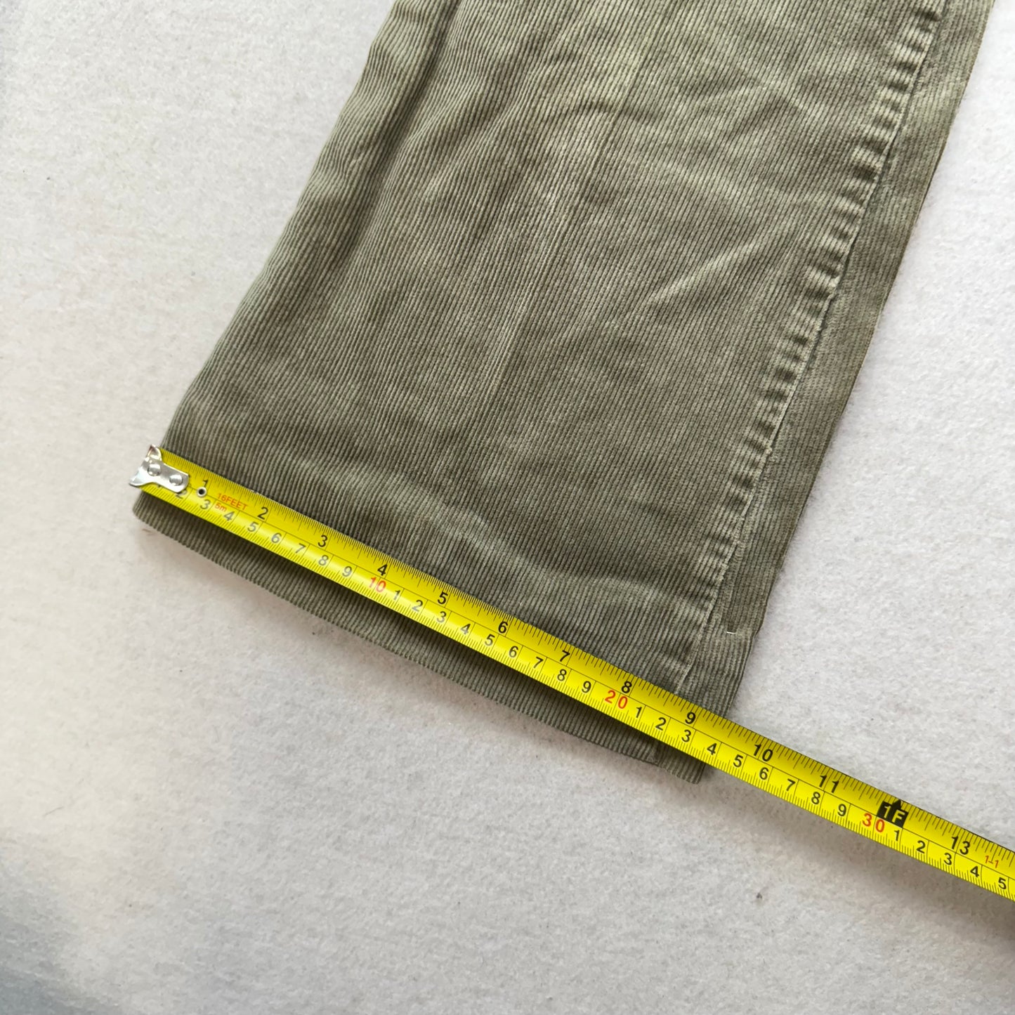 Hollister Women's Olive Green Corduroy Bootcut Pants 5-Pocket Design Size 5