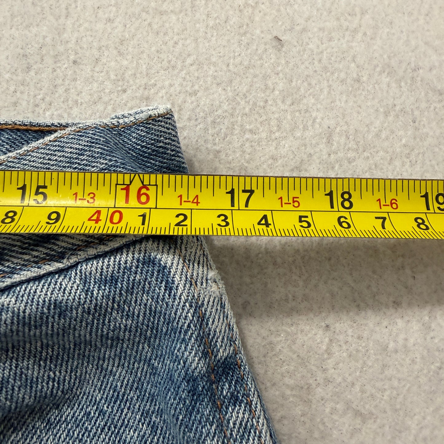 Rustler Men's Blue Denim Jeans Distressed Zip-Fly Pockets Classic Size 34x30