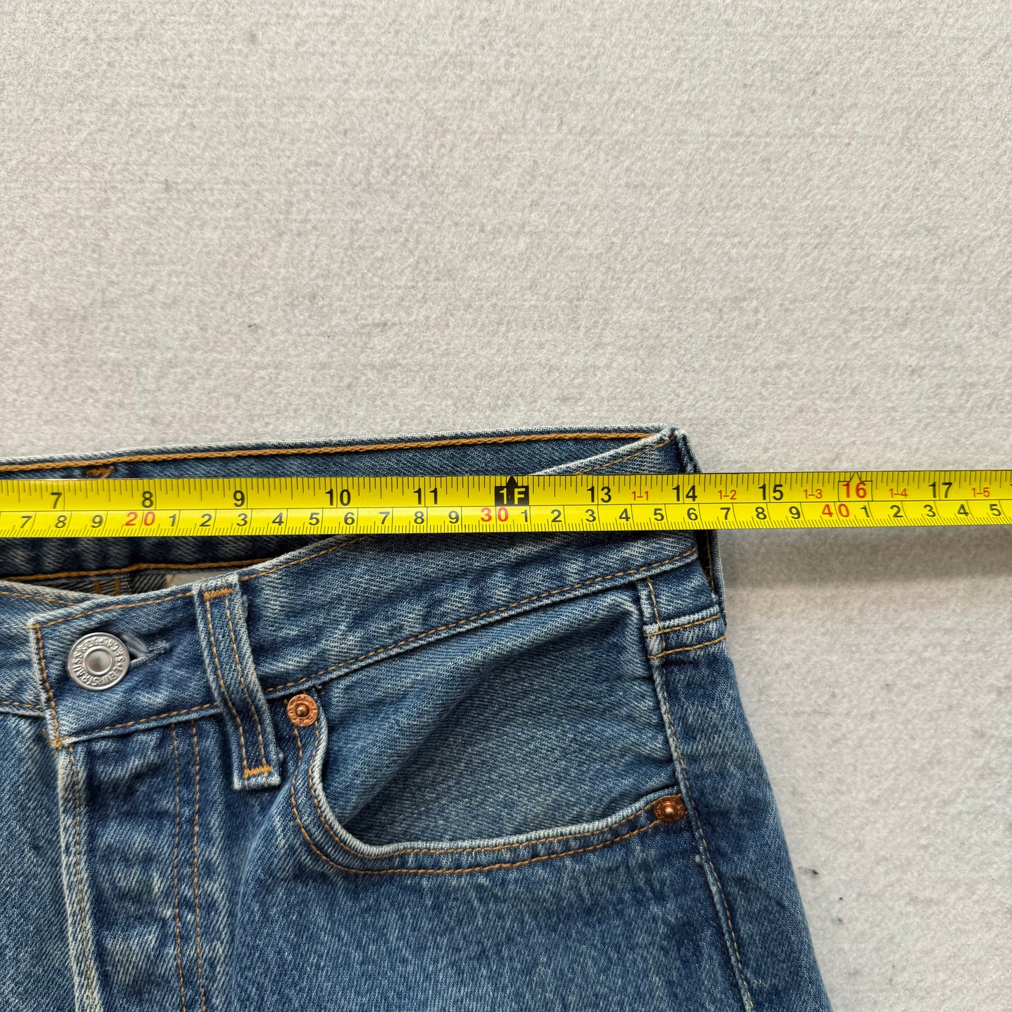 Levi's 501XX Men's Blue Denim Straight Leg Jeans Zip-Fly Regular Fit Size 30x34