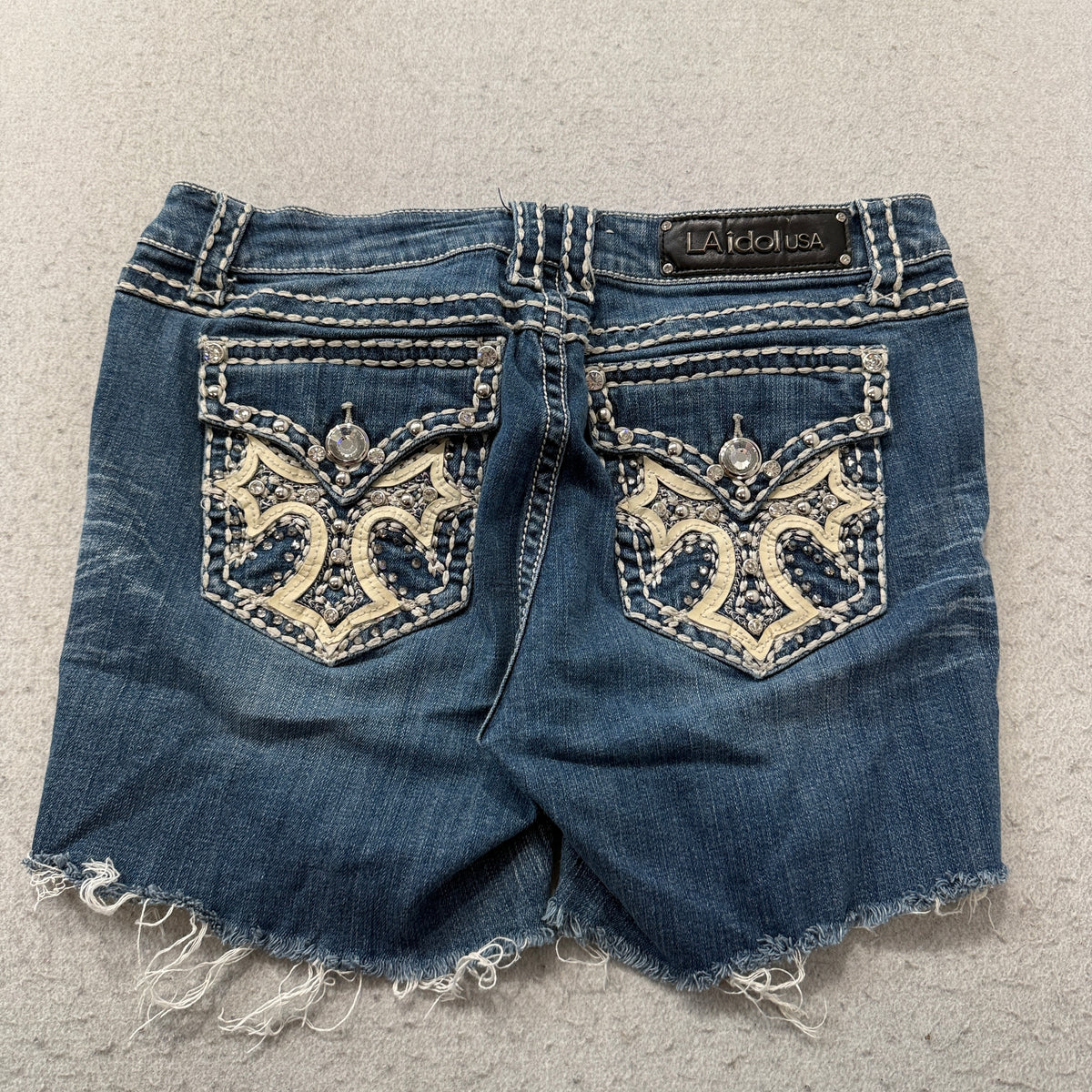 L.A. Idol Cutoff Denim Shorts Women's Blue Embellished Pocket Frayed Size 13 photo 2